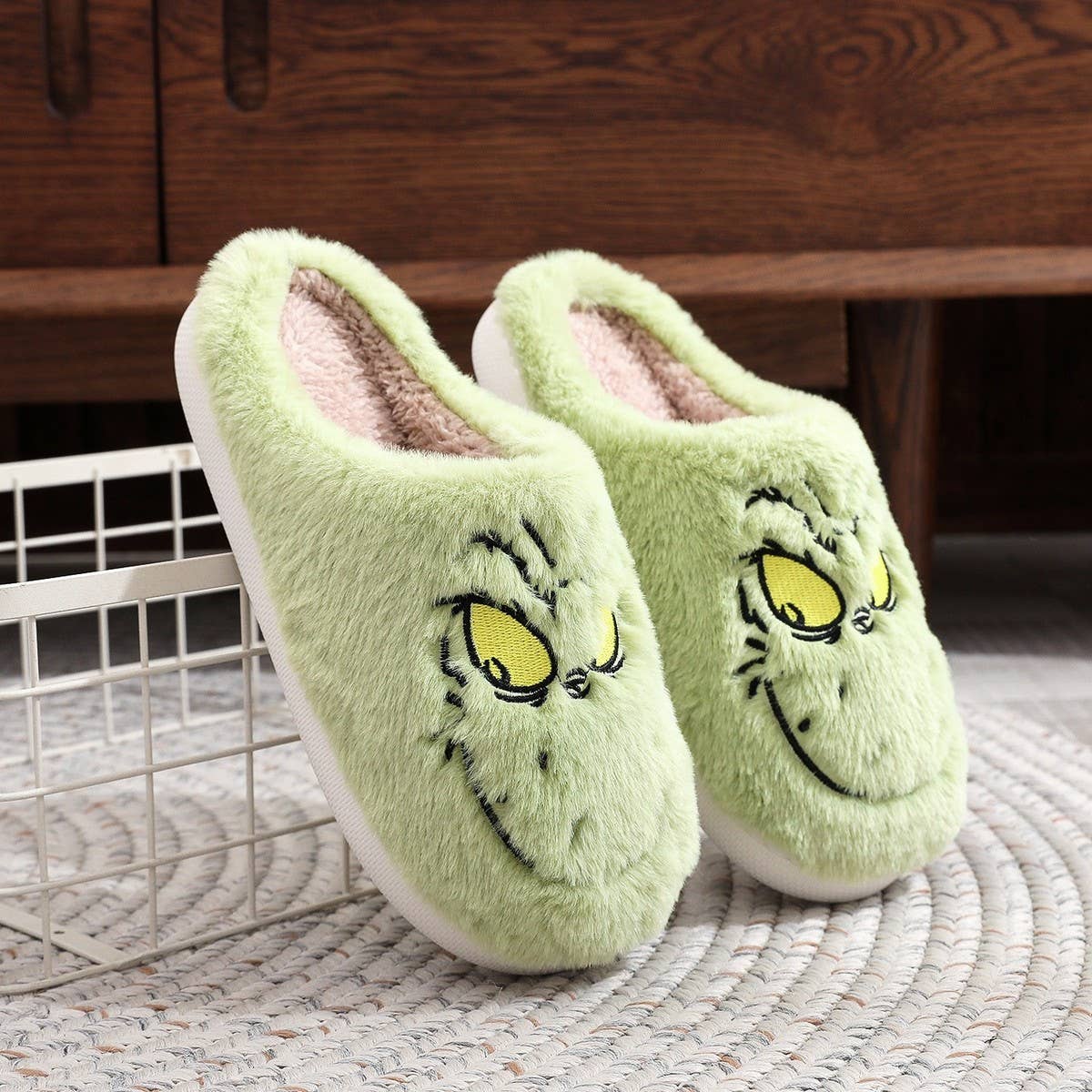 CHRISTMAS GREEN MONSTER GRINCH COTTON SLIPPERS