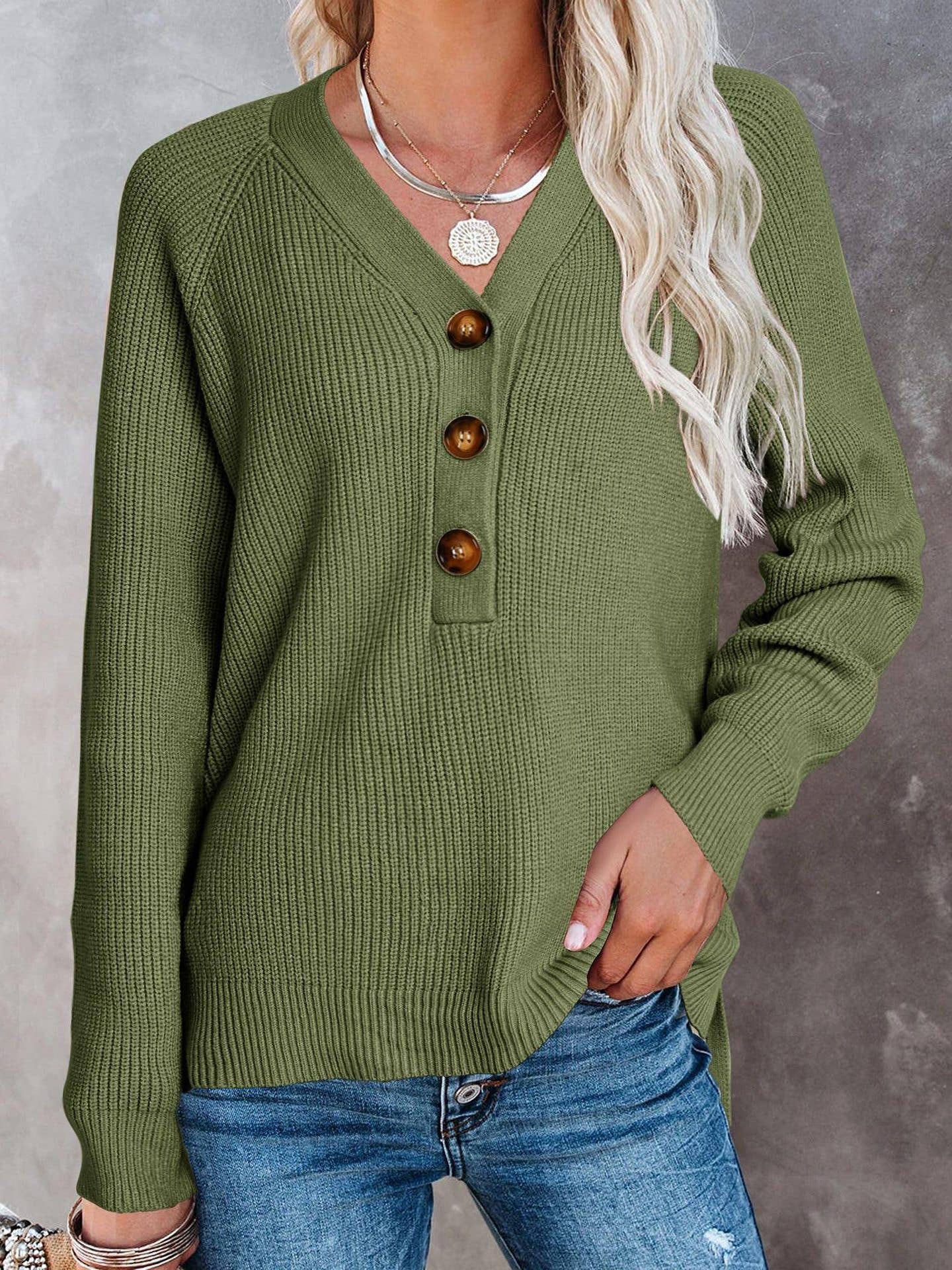 KNIT PULLOVER V-NECK SINGLE BREASTED SWEATER