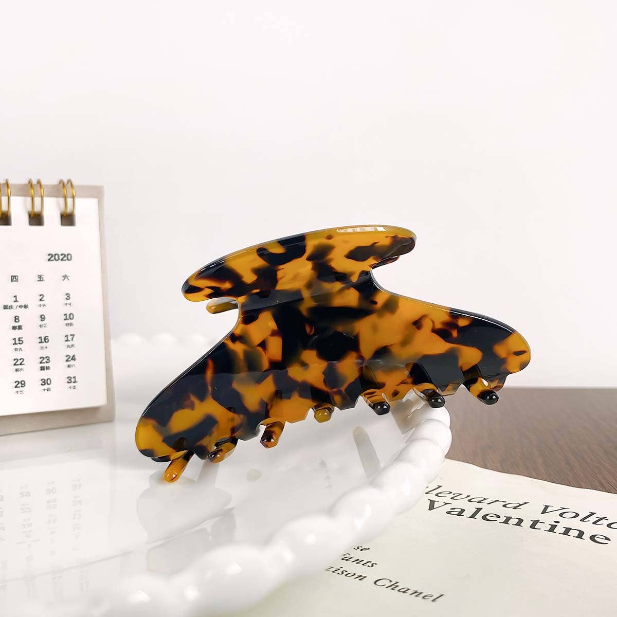 Colored dopamine acetate plate gripper hair clips