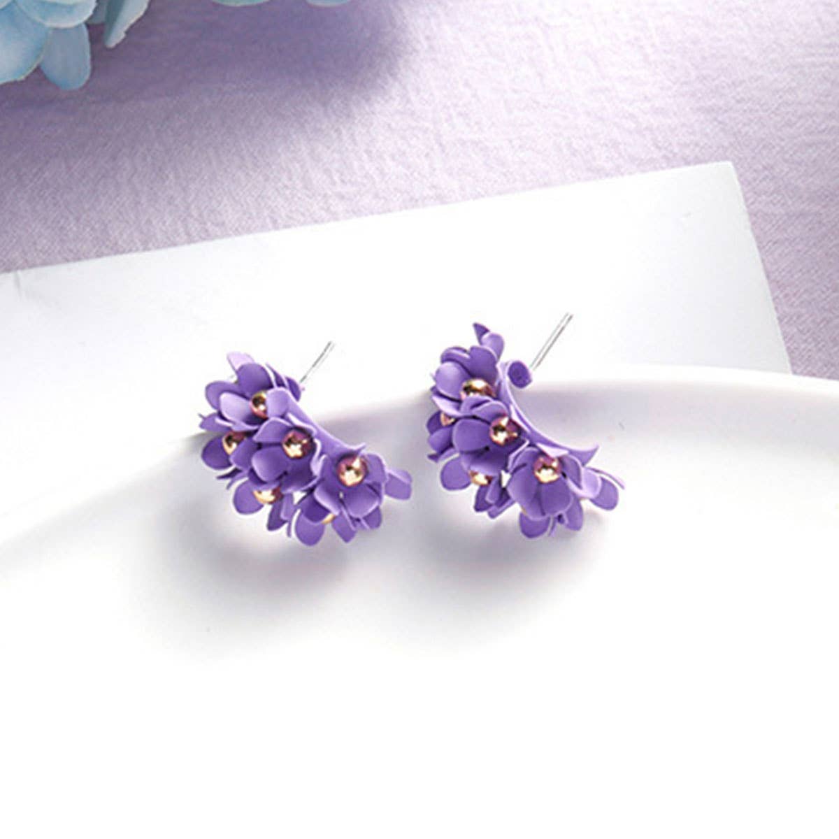Purple simple and fresh floral stud earrings