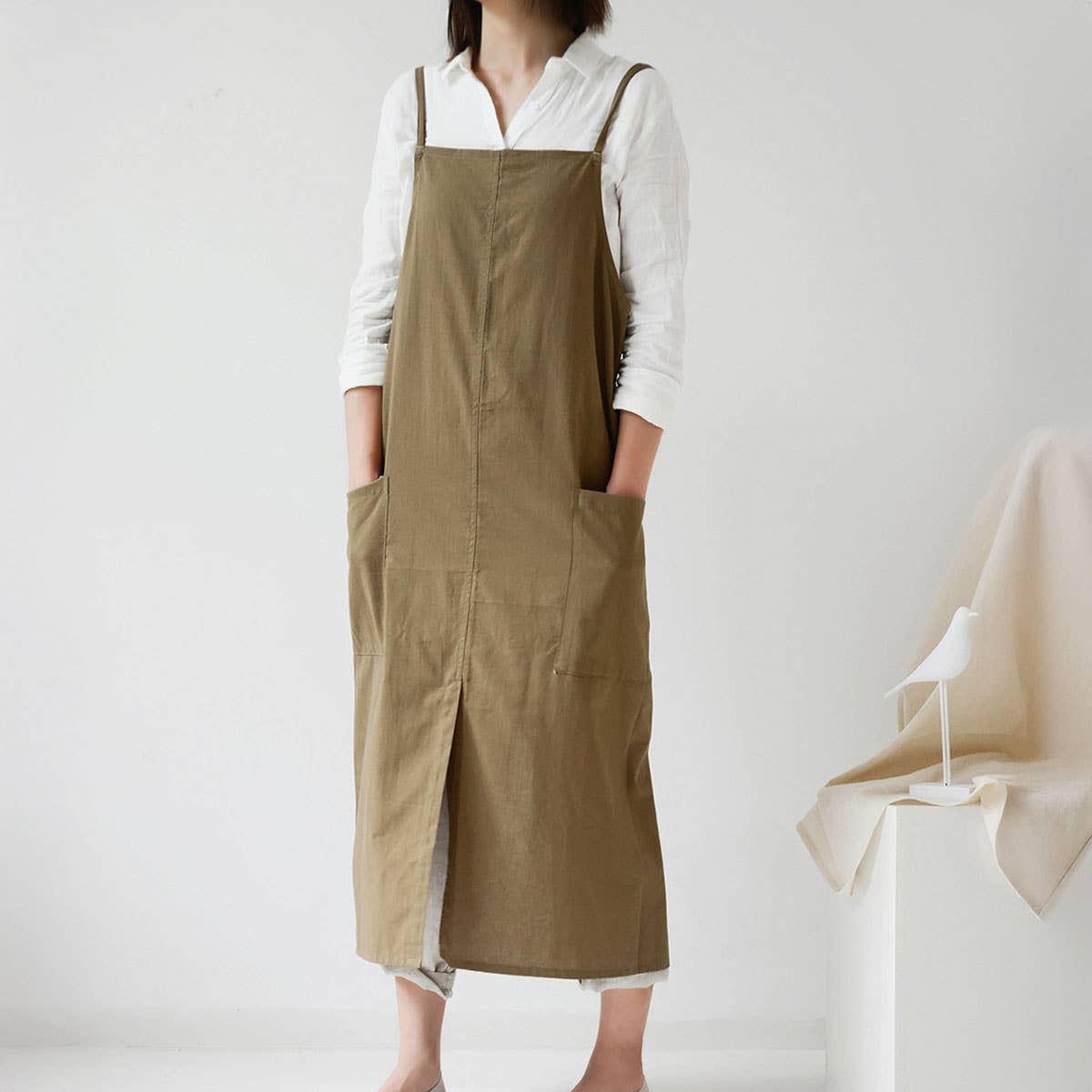 Adjustable cotton linen apron with pockets_CWMM3291