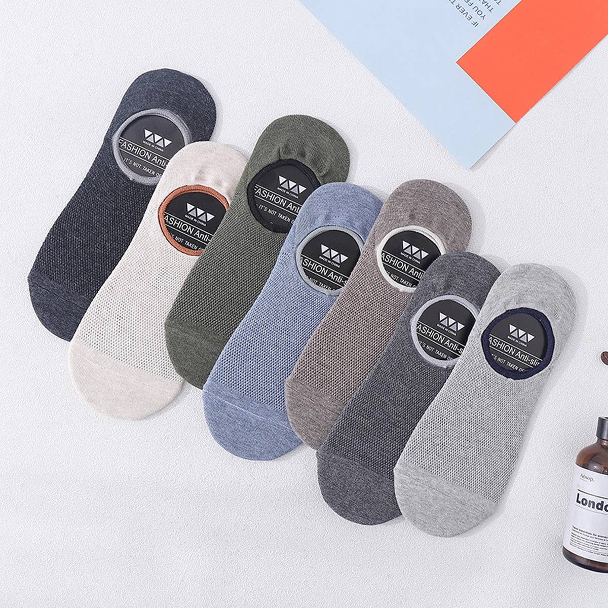 CASUAL SOLID COLOR HOLLOW SOCKS_CWMS0437
