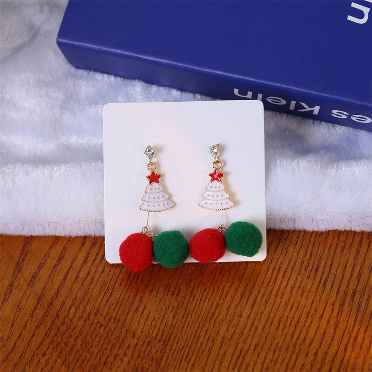 ASYMMETRIC CHRISTMAS TREE ELK TASSEL EARRINGS_CWAJE2403