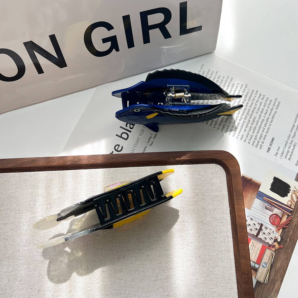 Spotted Fish Acetate Hair Claw Clip for Women_CWAHA5790