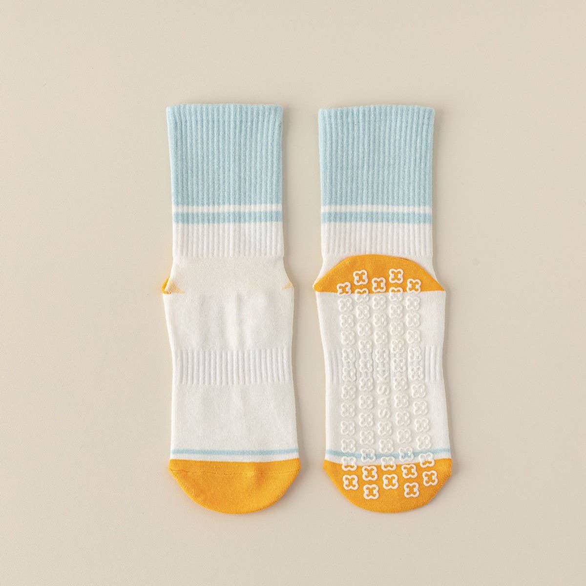 SPORTS NON-SLIP COLOR MATCHING YOGA MID-TUBE SOCKS_CWMS1359