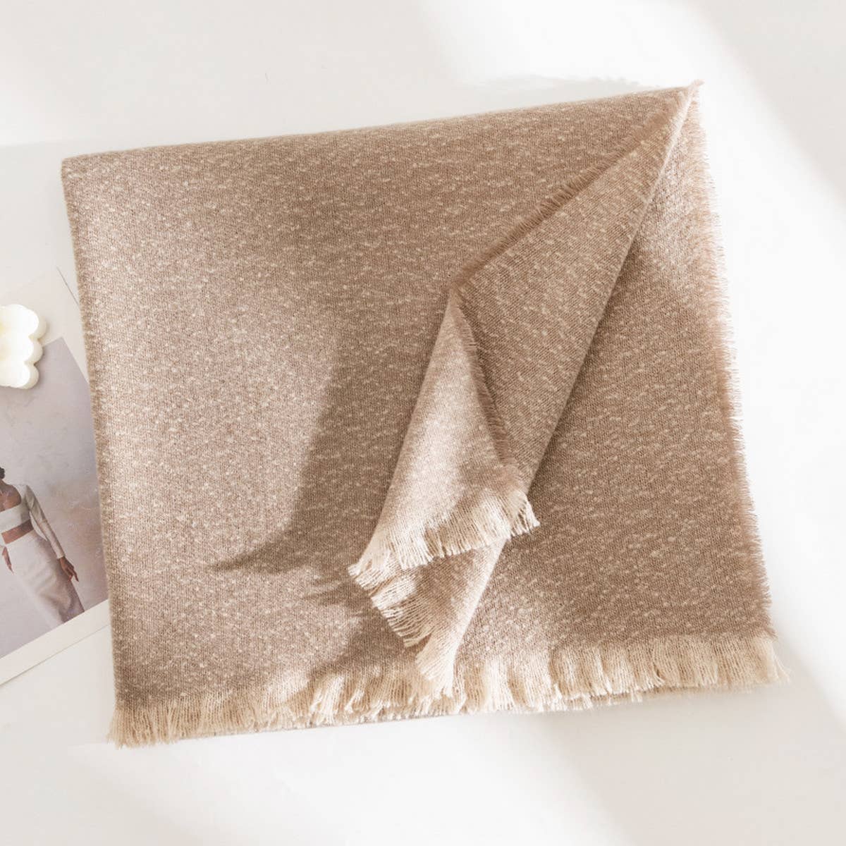 VINTAGE SCARF WITH FLORAL PATTERN