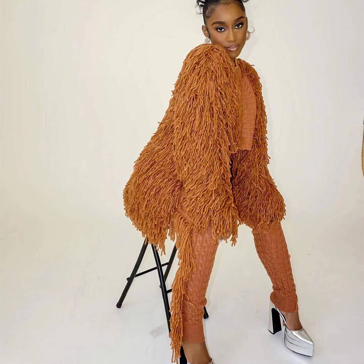 WOMEN FASHION HOLLOWED OUT TASSEL CARDIGAN