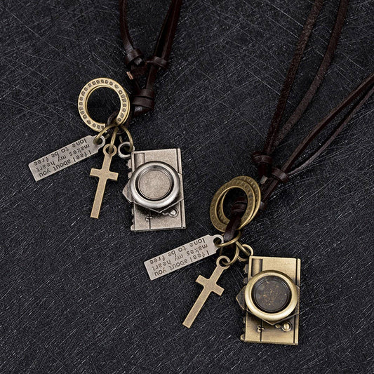 ALLOY CAMERA PENDANT LONG COWHIDE NECKLACE_CWMM4589