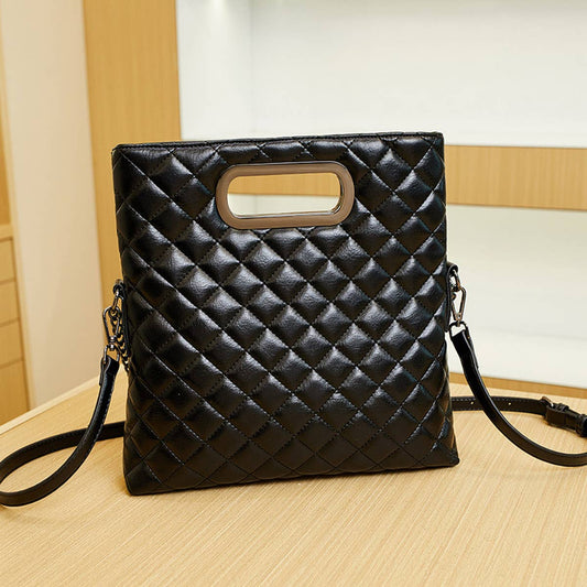 CLASSIC DIAMOND FOLDING SQUARE BUCKLE SHOULDER BAG_CWAB2954