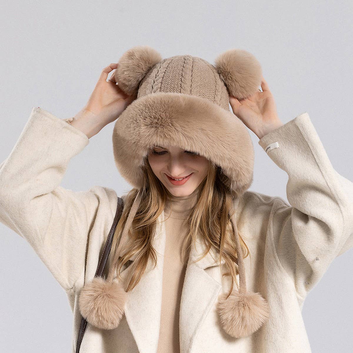CUTE FUR BALL WARM EARMUFFS HOODIE