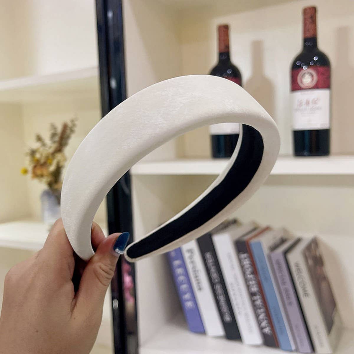 RETRO SIMPLE TEMPERAMENT HAIR PRESSING HEADBAND_CWAHA2579