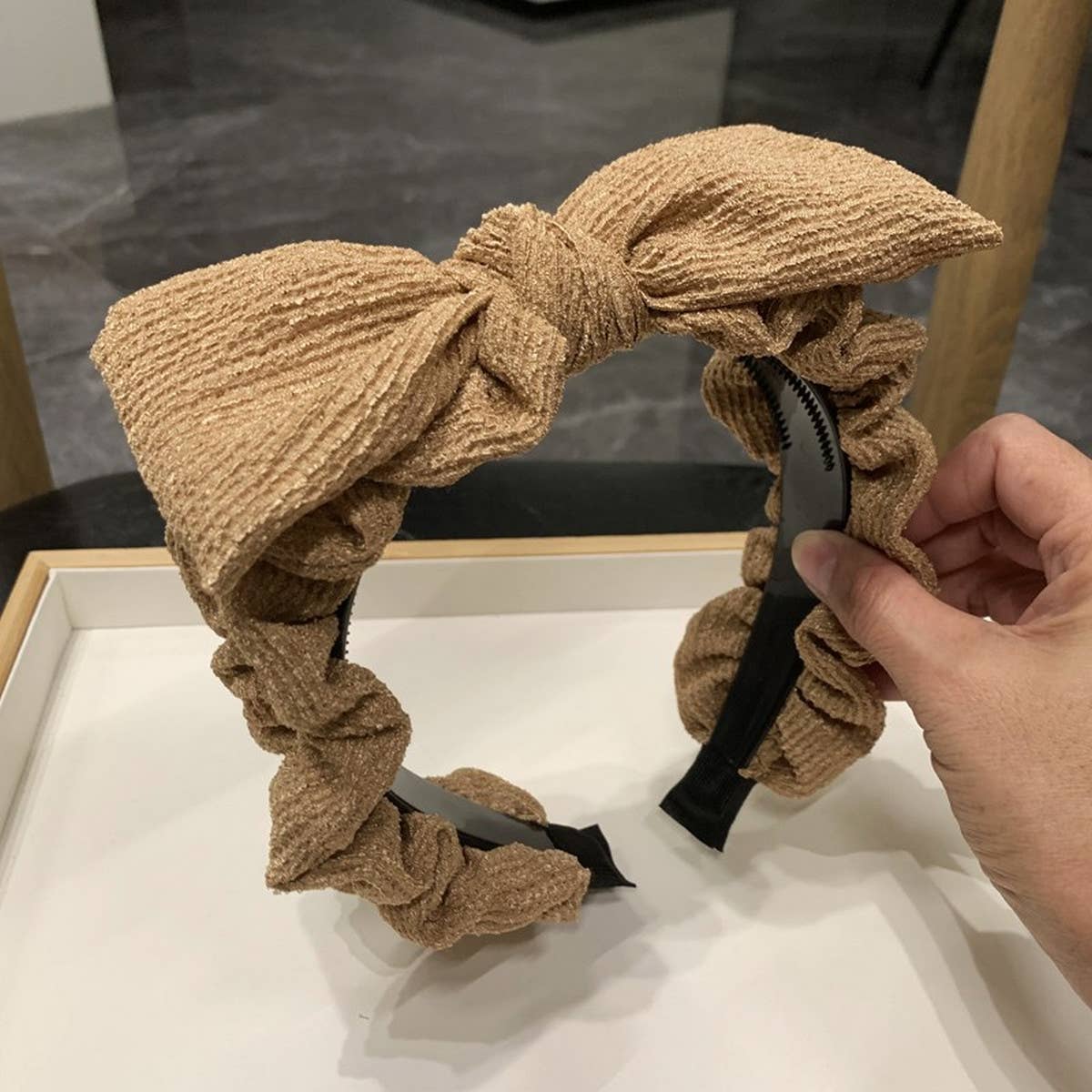 SIMPLE RETRO TOOTHED PLEATED BOW HEADBAND_CWAHA0774