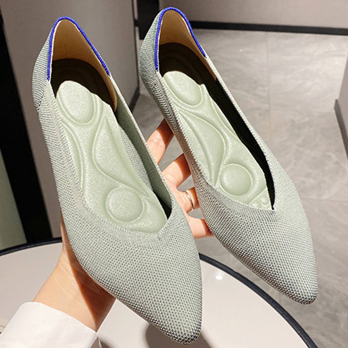 COMFORTABLE POINTED FLAT SHOES FOR WOMEN