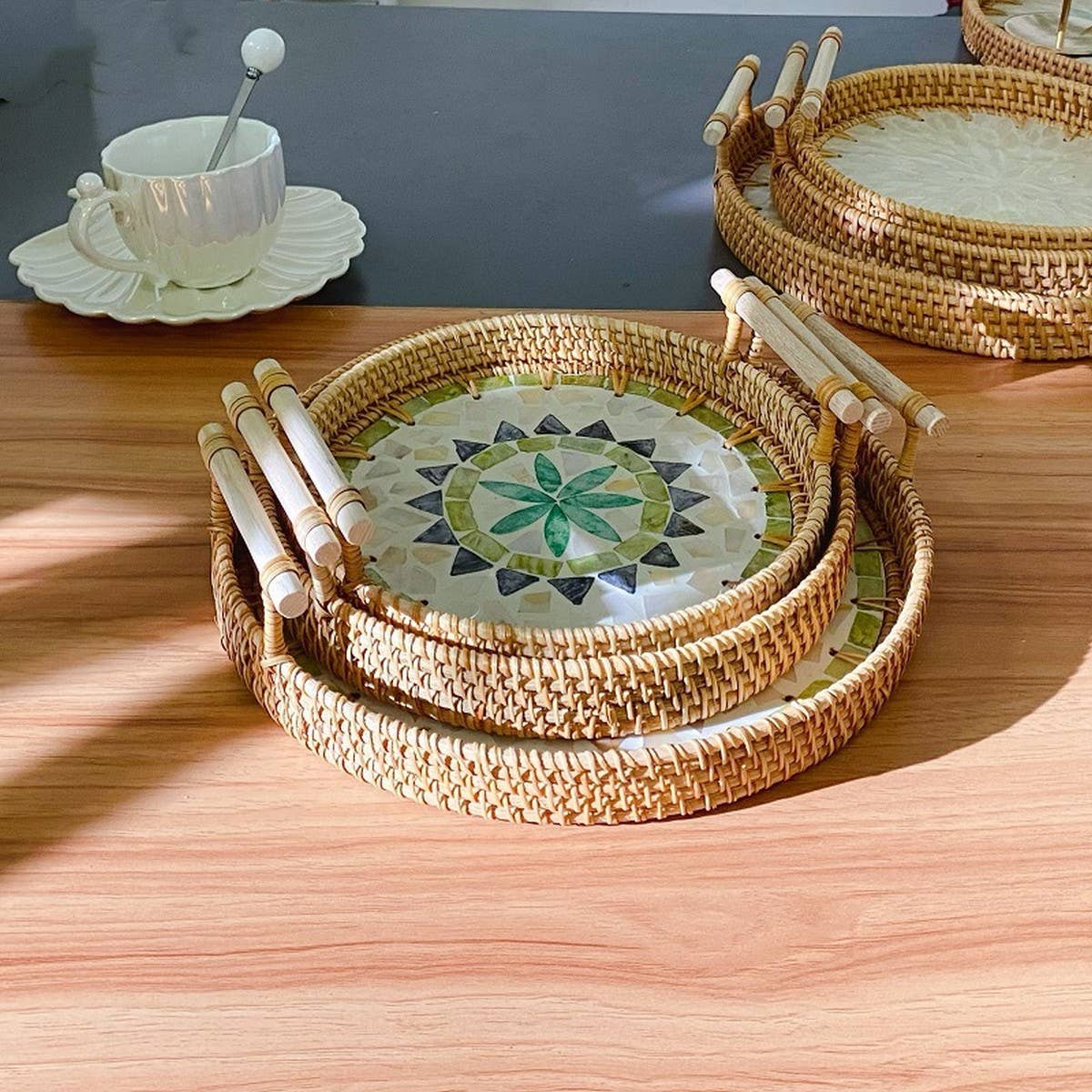 RATTAN SHELL SNACK FRUIT STORAGE BASKET_CWMM4493