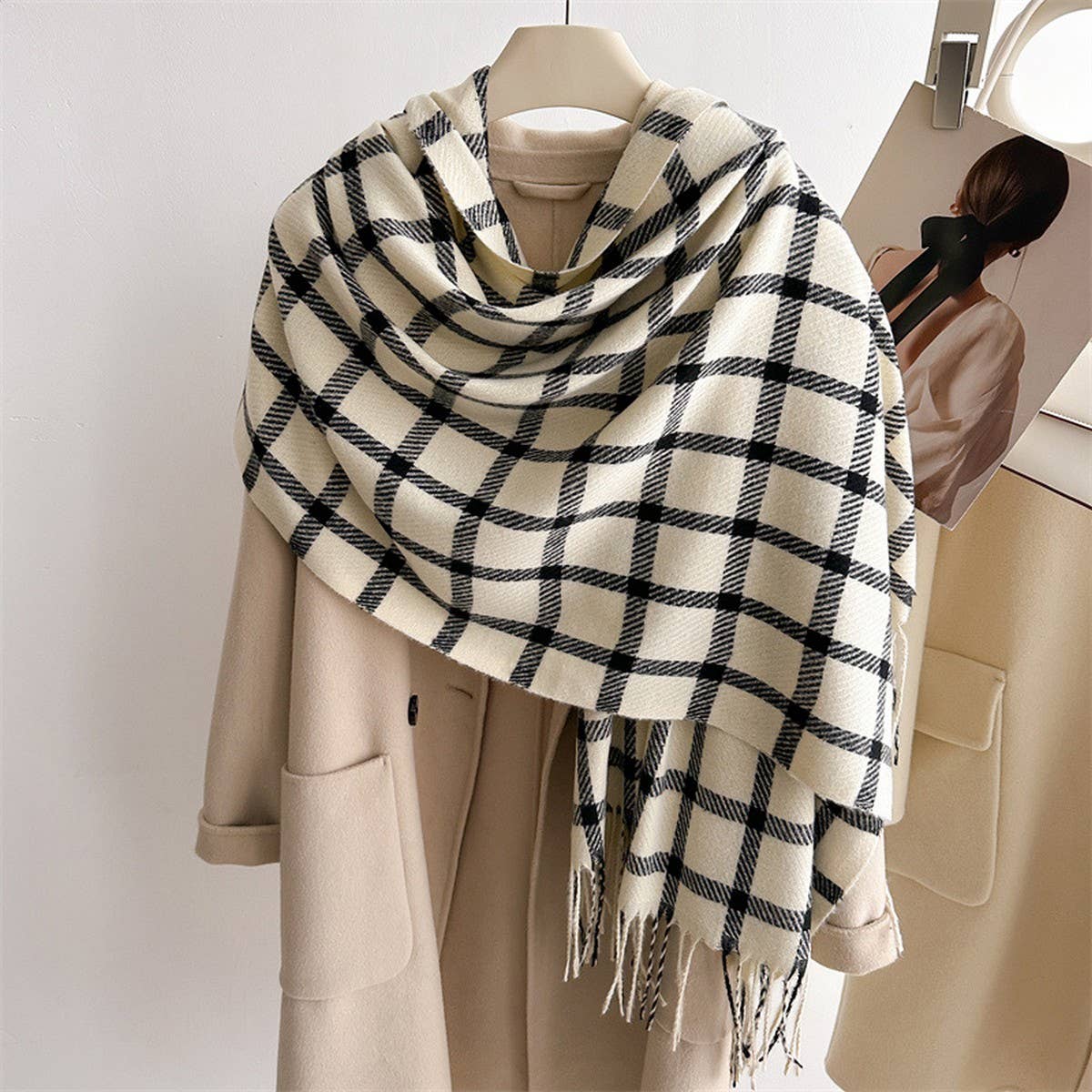 Warm Plaid Wrap Scarf with Soft Fringe Trim