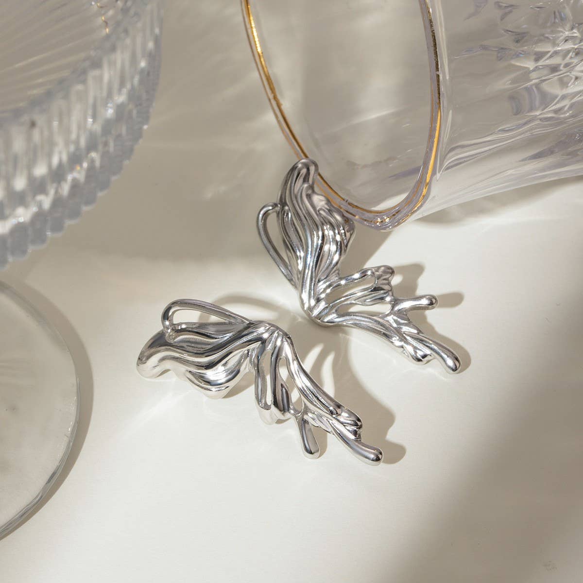 STAINLESS STEEL SWEET GOTHIC 3D BUTTERFLY EARRINGS_CWASC1688