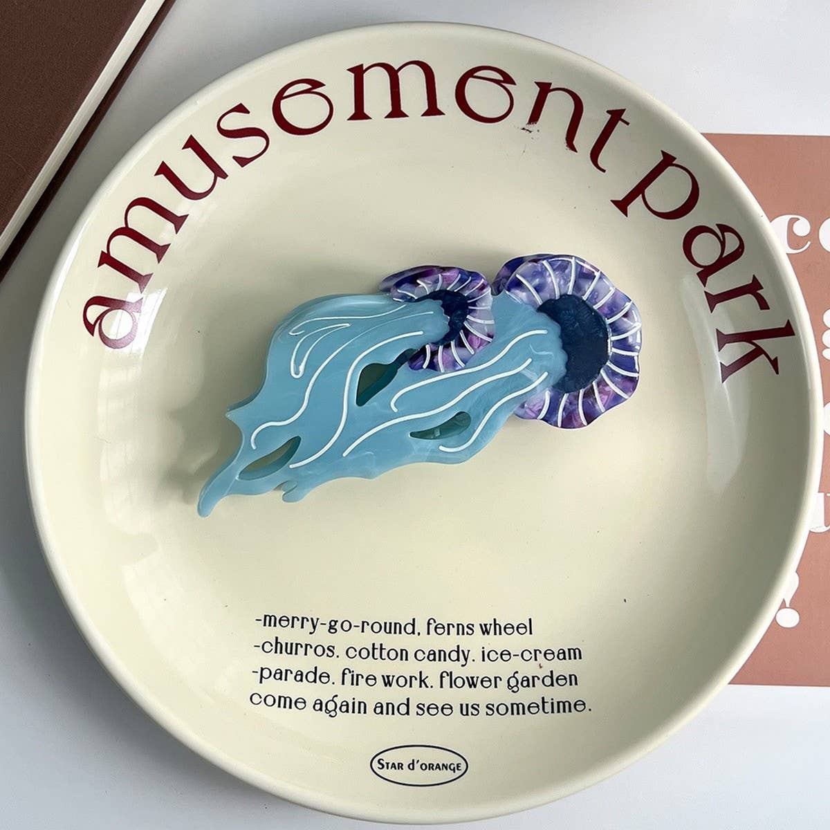 Ocean Jellyfish Hair Claw, Dopamine Color Clip_CWAHA5725