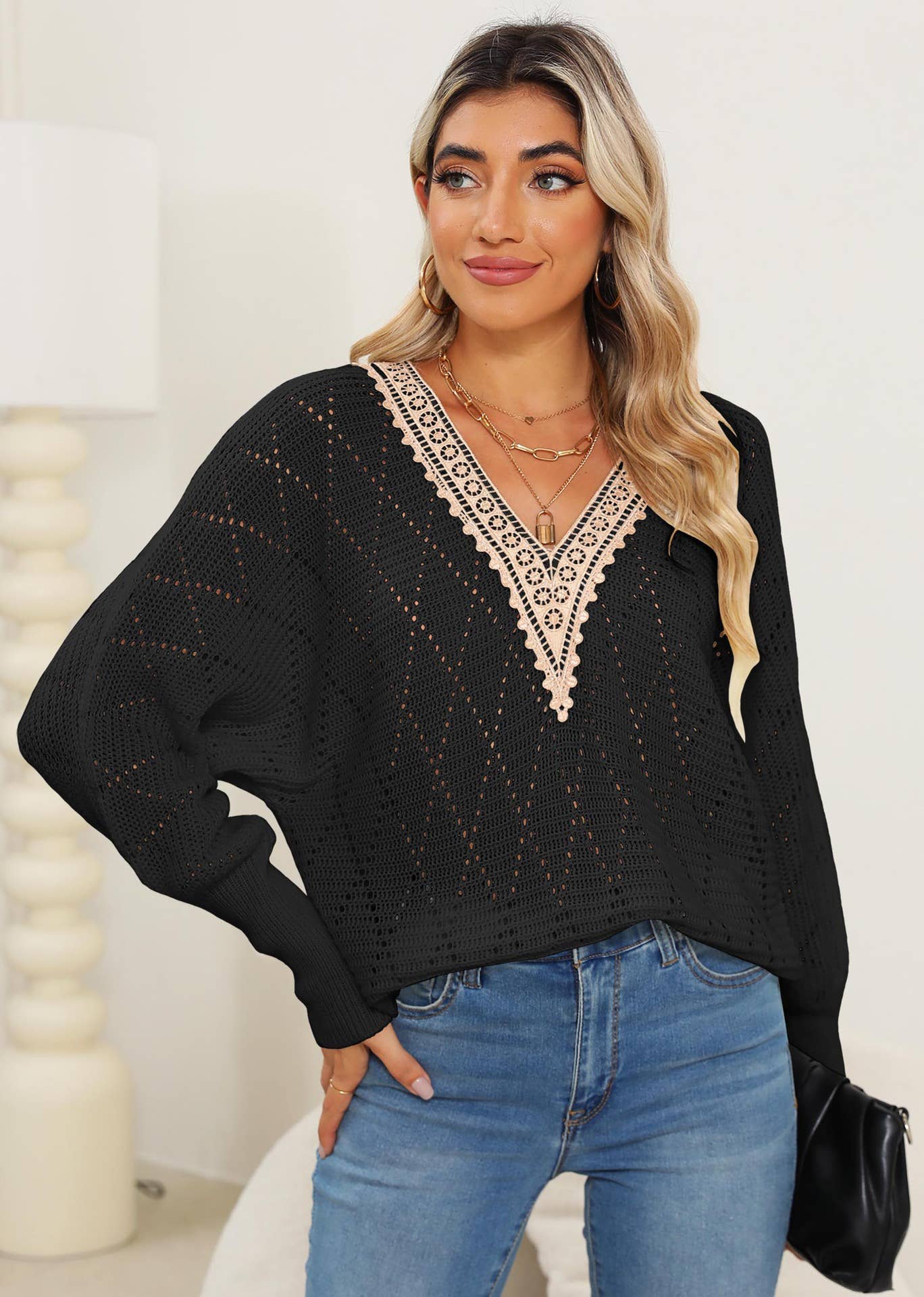 LACE V-NECK PATCHWORK BATSLEEVE SWEATER