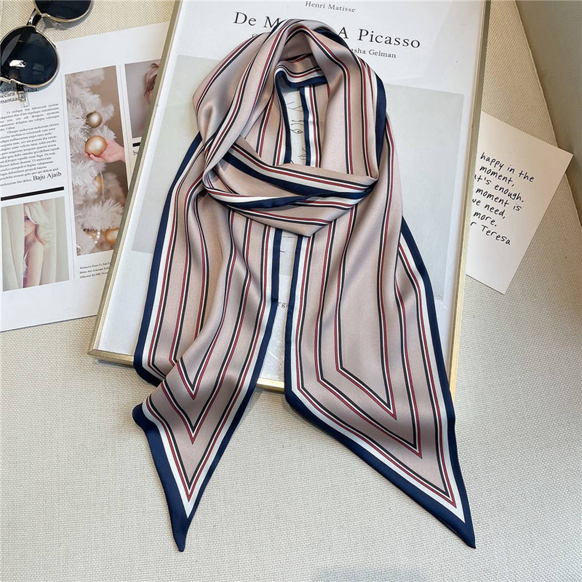 GEOMETRIC ALL-MATCH NARROW SILK HEAD SCARF