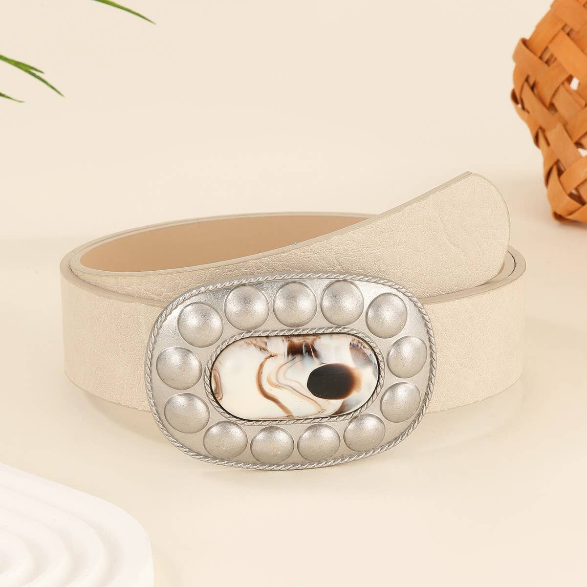 Light luxury versatile and fashionable belt