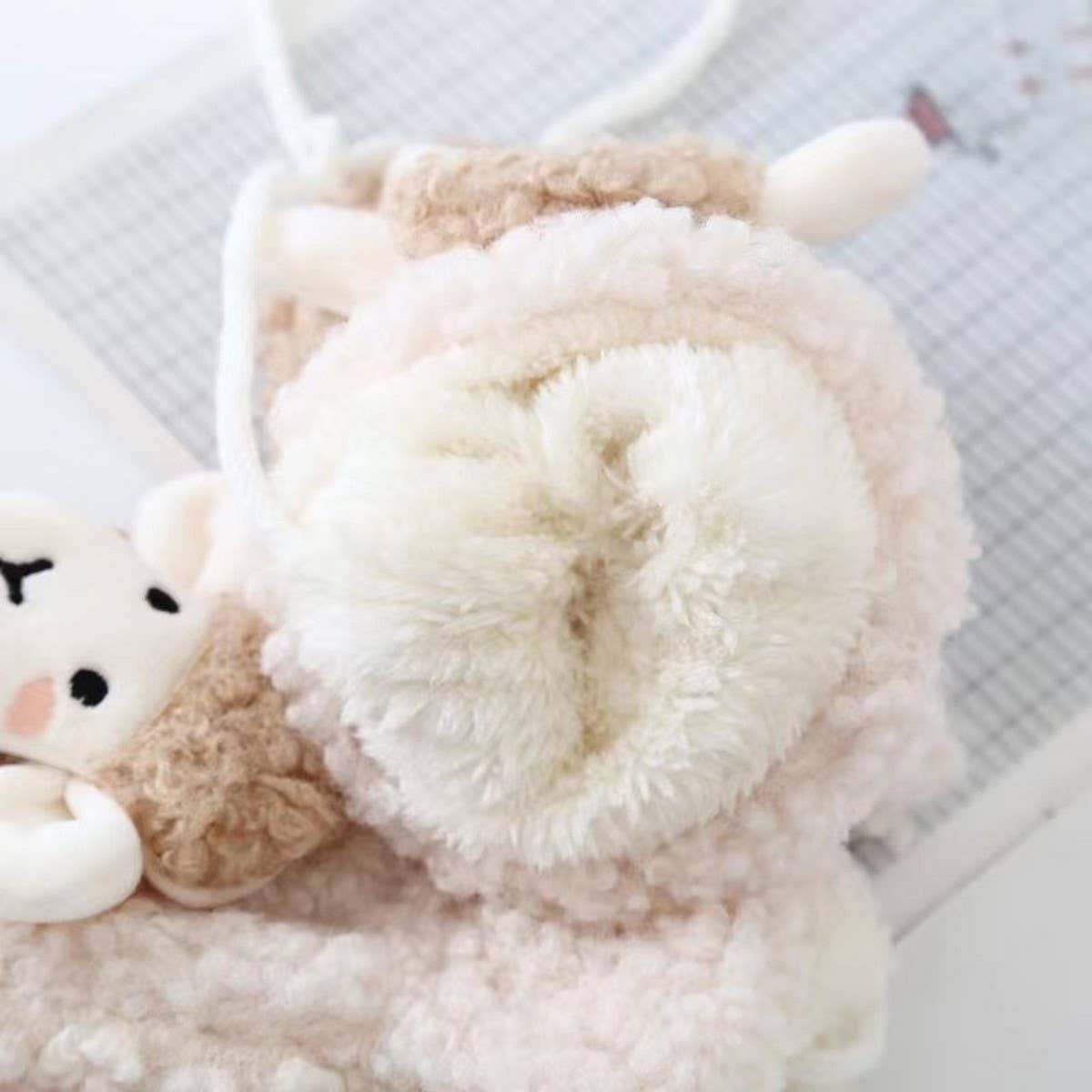 CARTOON LAMB WOOL WINTER WARM HALTER GLOVES_CWAG0185