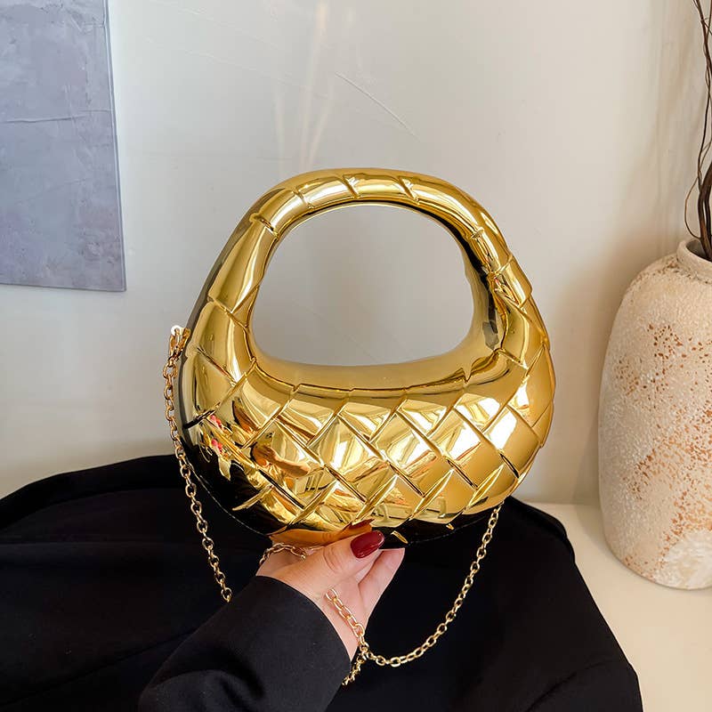 Diamond-shaped shiny single-shoulder underarm bag