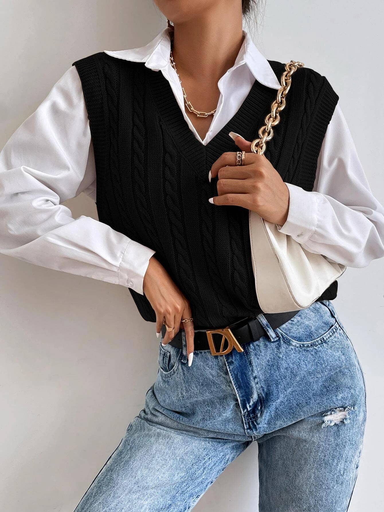 Solid color versatile loose knitted vest