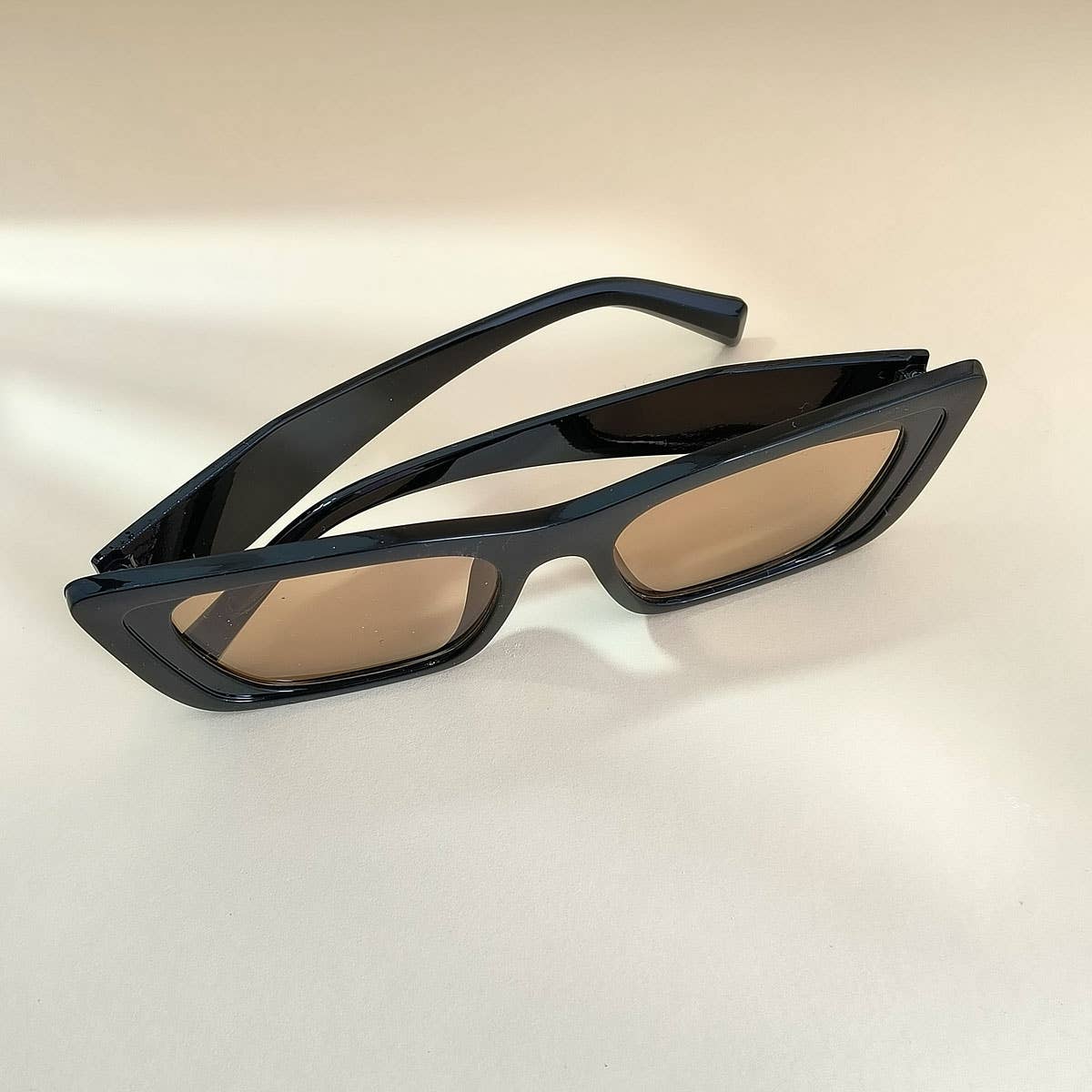 EUROPEAN AND AMERICAN SQUARE SUNGLASSES_CWASG0117