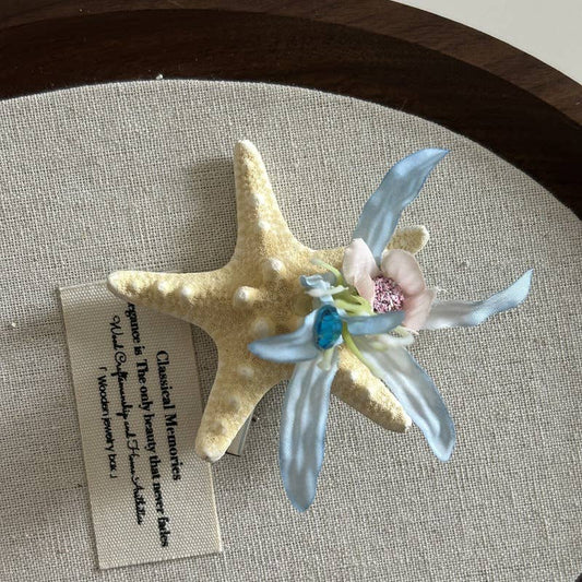 Shell starfish grabber beach hair accessory
