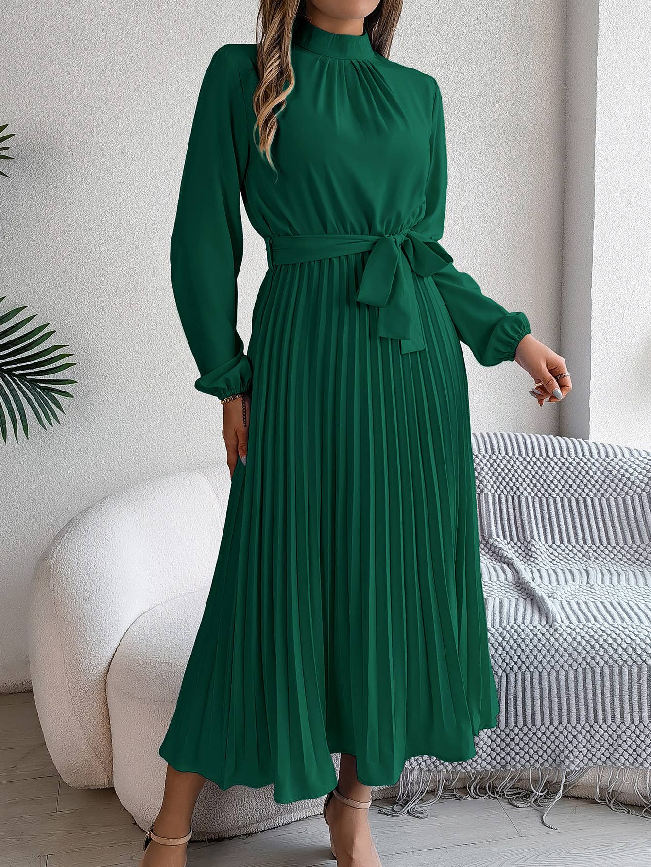 STANDING COLLAR LONG SLEEVE PLEATED LONG DRESS