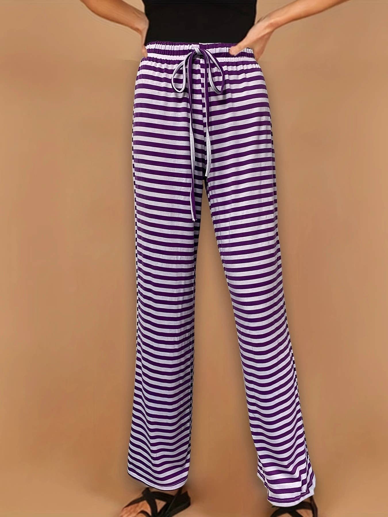 STRIPED WIDE-LEG BELTED HIGH-WAISTED YOGA PANTS