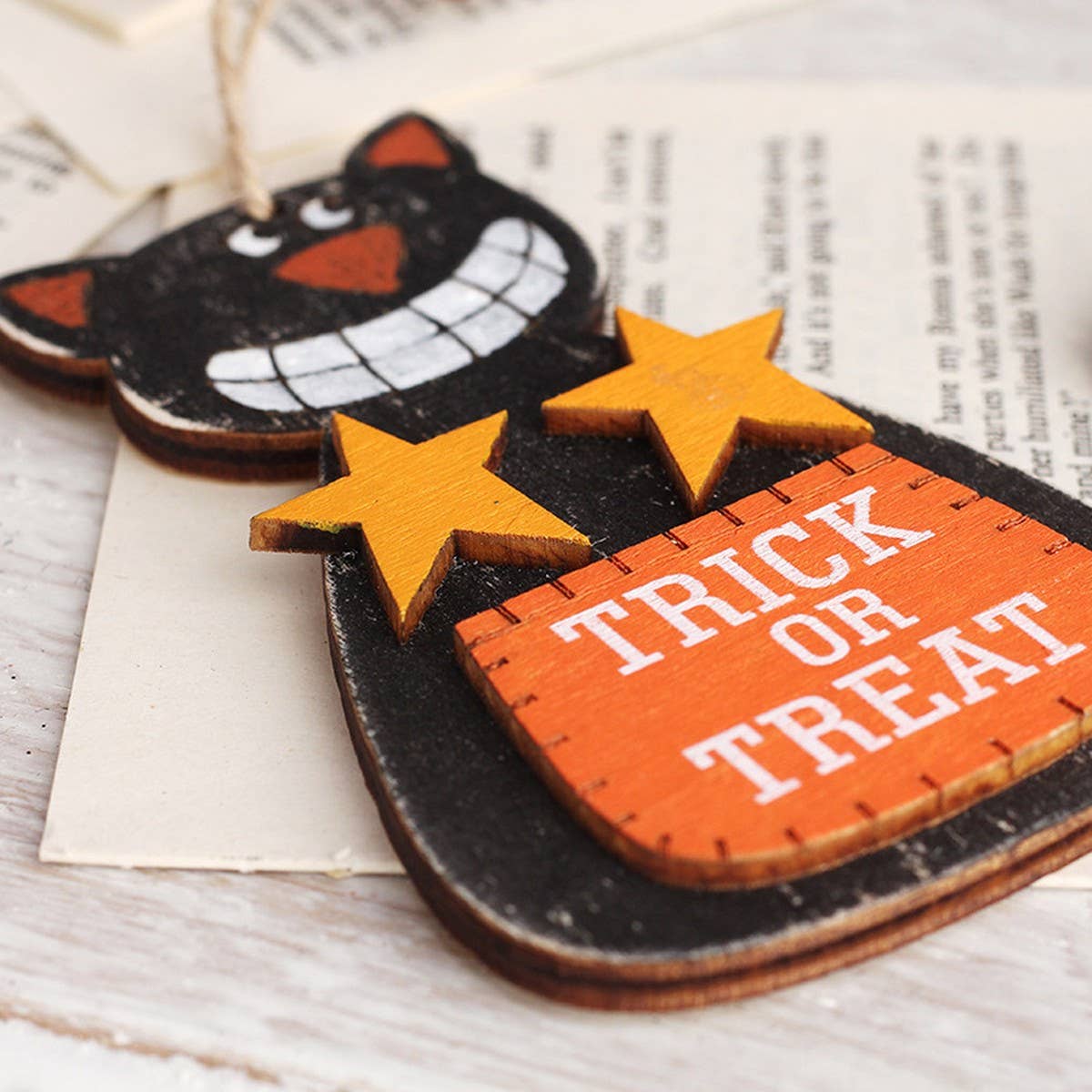 Ins-Style Painted Pumpkin & Bat Wood Hanging_CWAJE05361