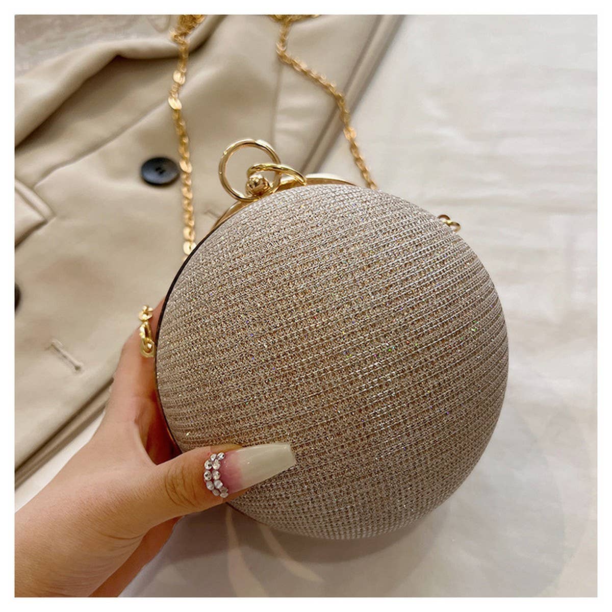 DIAMOND-STUDDED SPHERICAL  EVENING BAG CLUTCH _CWAB3247