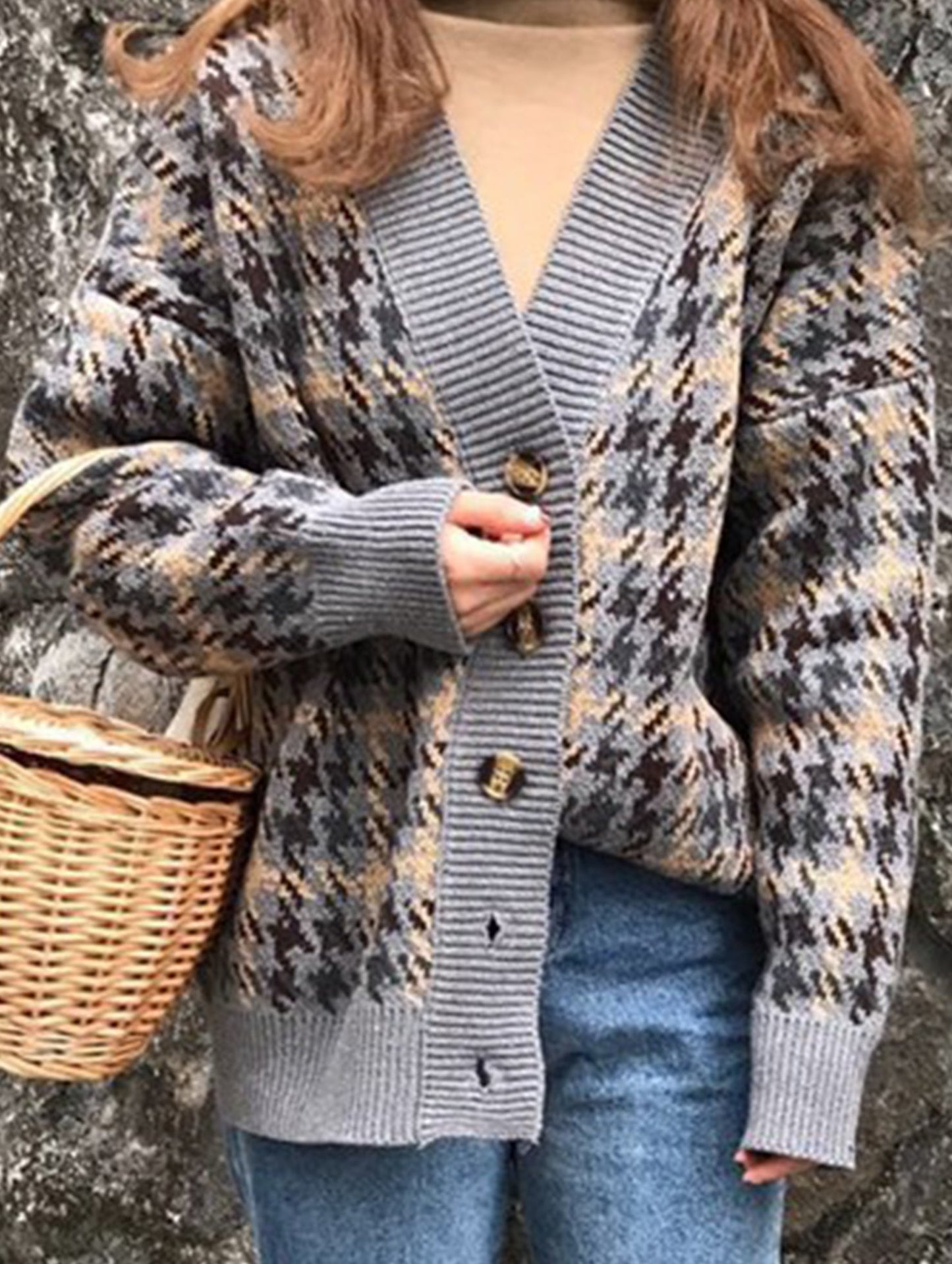 Loose button plaid color-blocking cardigan