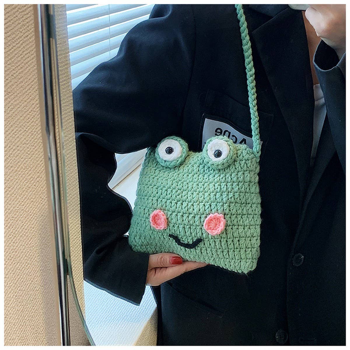 CUTE BIG-EYED CARTOON FROG CROCHET BAG_CWAB2413