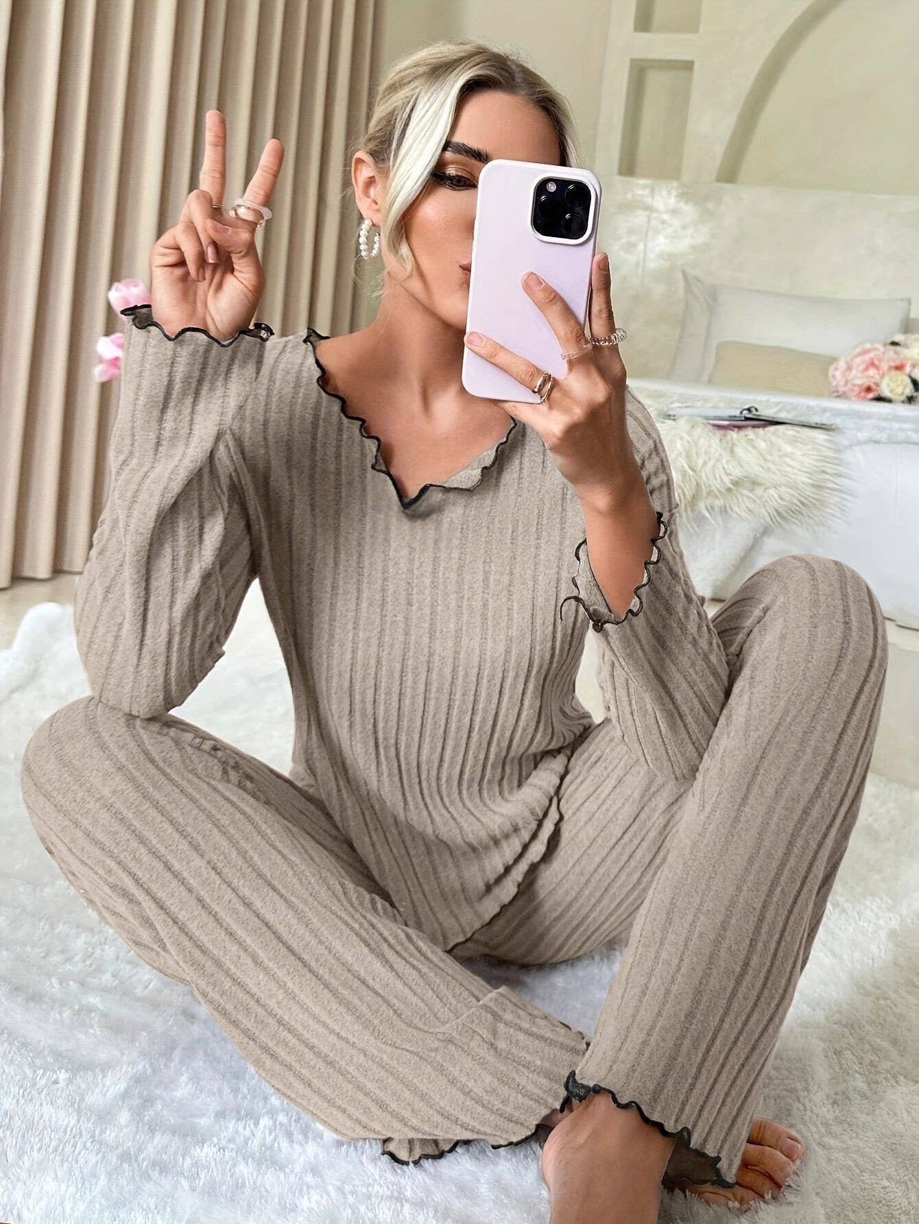 EAR EDGE LEISURE HOME PIT STRIP TWO-PIECE SET