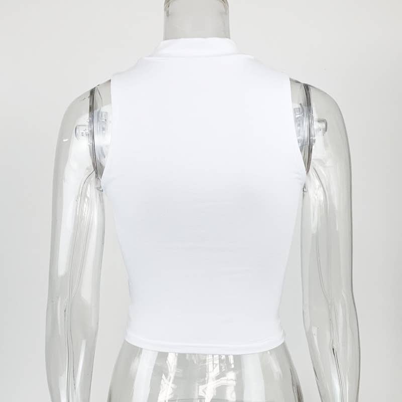 SHORT SLIM-FIT MIDRIFF HALF-NECK VEST