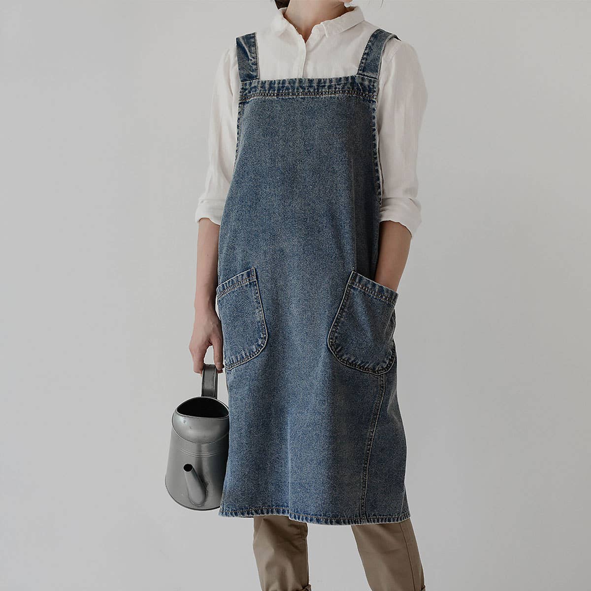 Cotton Canvas Washed Denim Apron with pockets