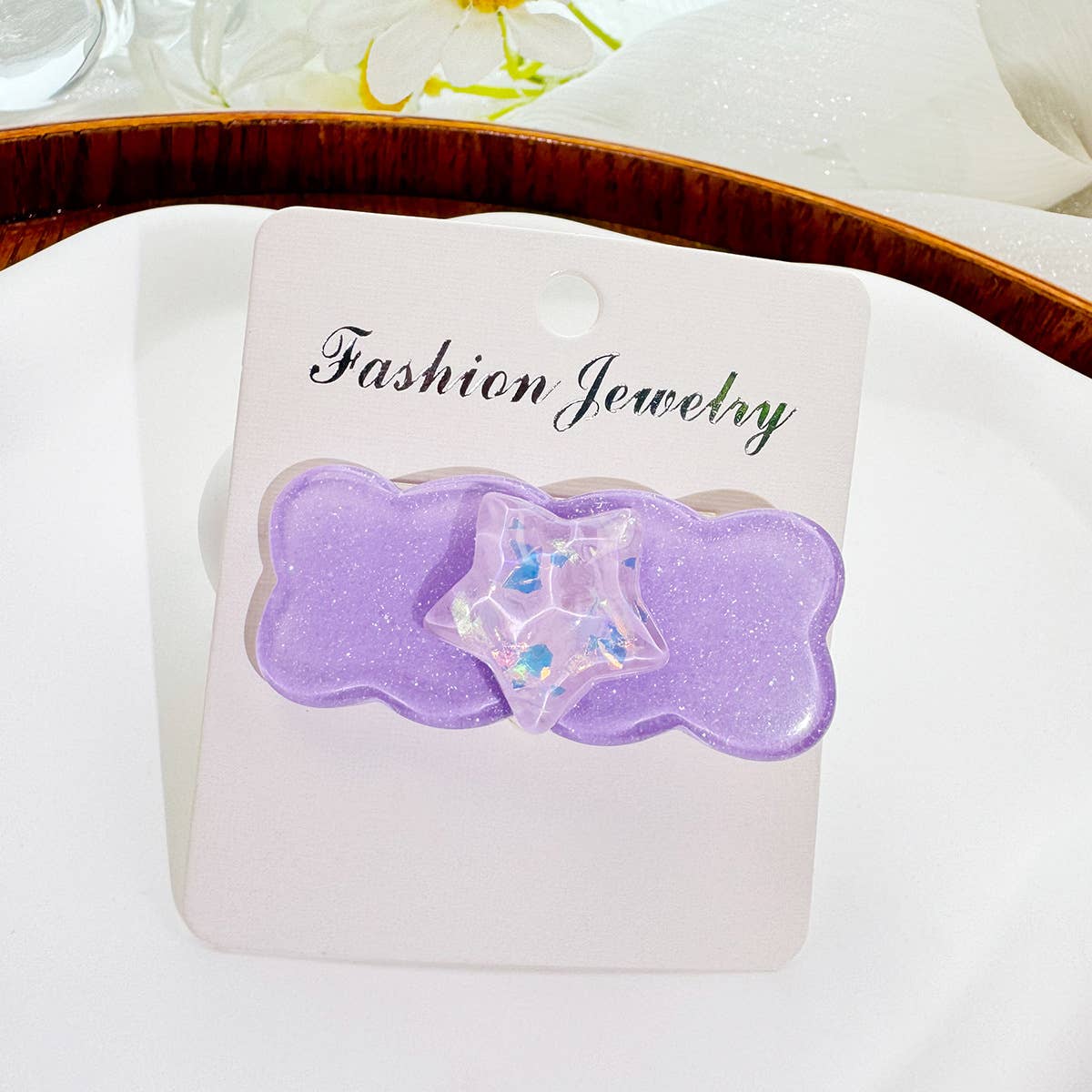 Ice-penetrating five-pointed star hair clip