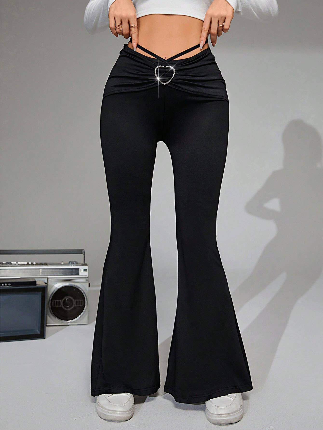 HIGH-WAISTED SLIM-FIT WIDE-LEGGED PANTS