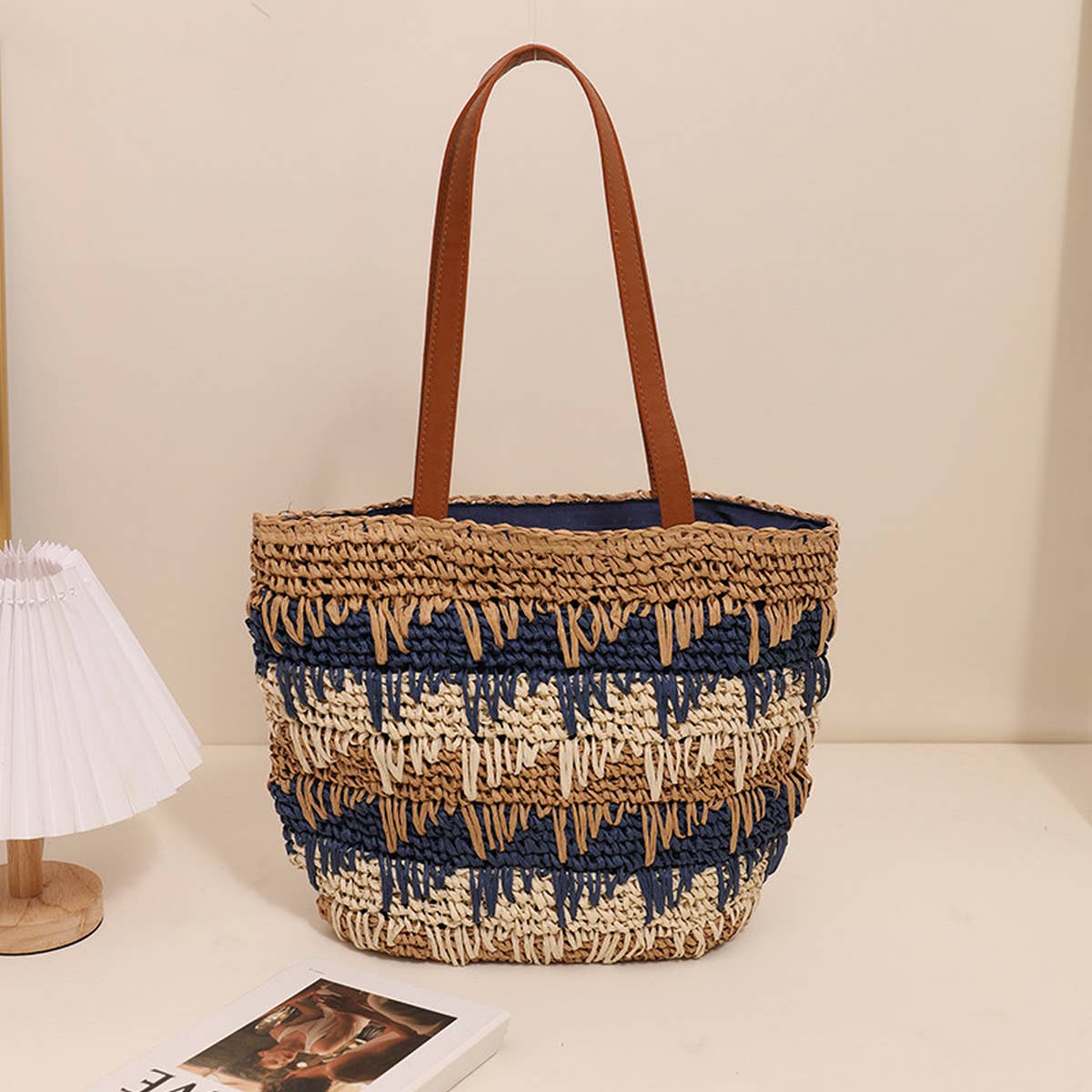 CASUAL CONTRAST COLOR HANDWOVEN BAG_CWAB1890