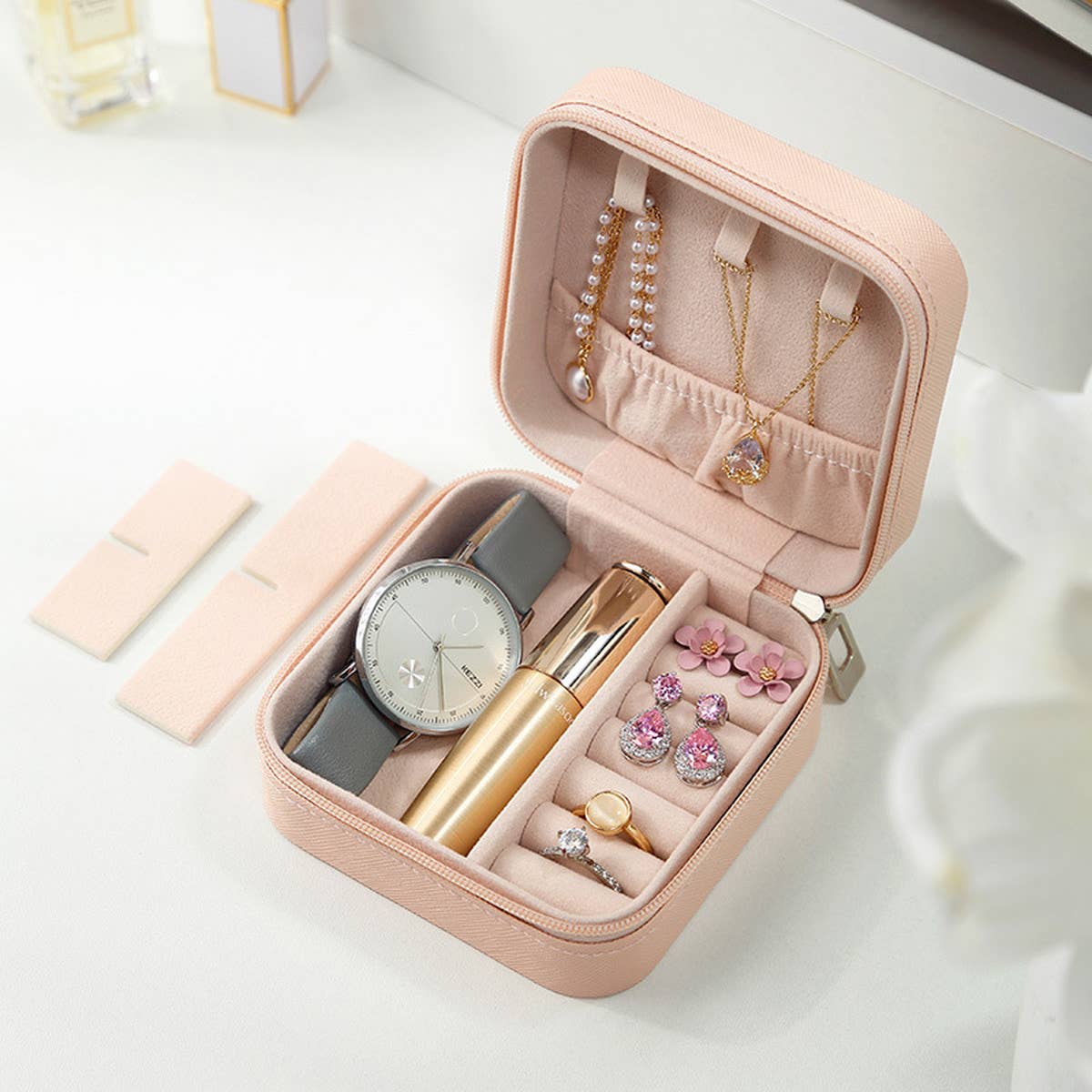 PORTABLE STORAGE JEWELRY BOX_CWMM1675