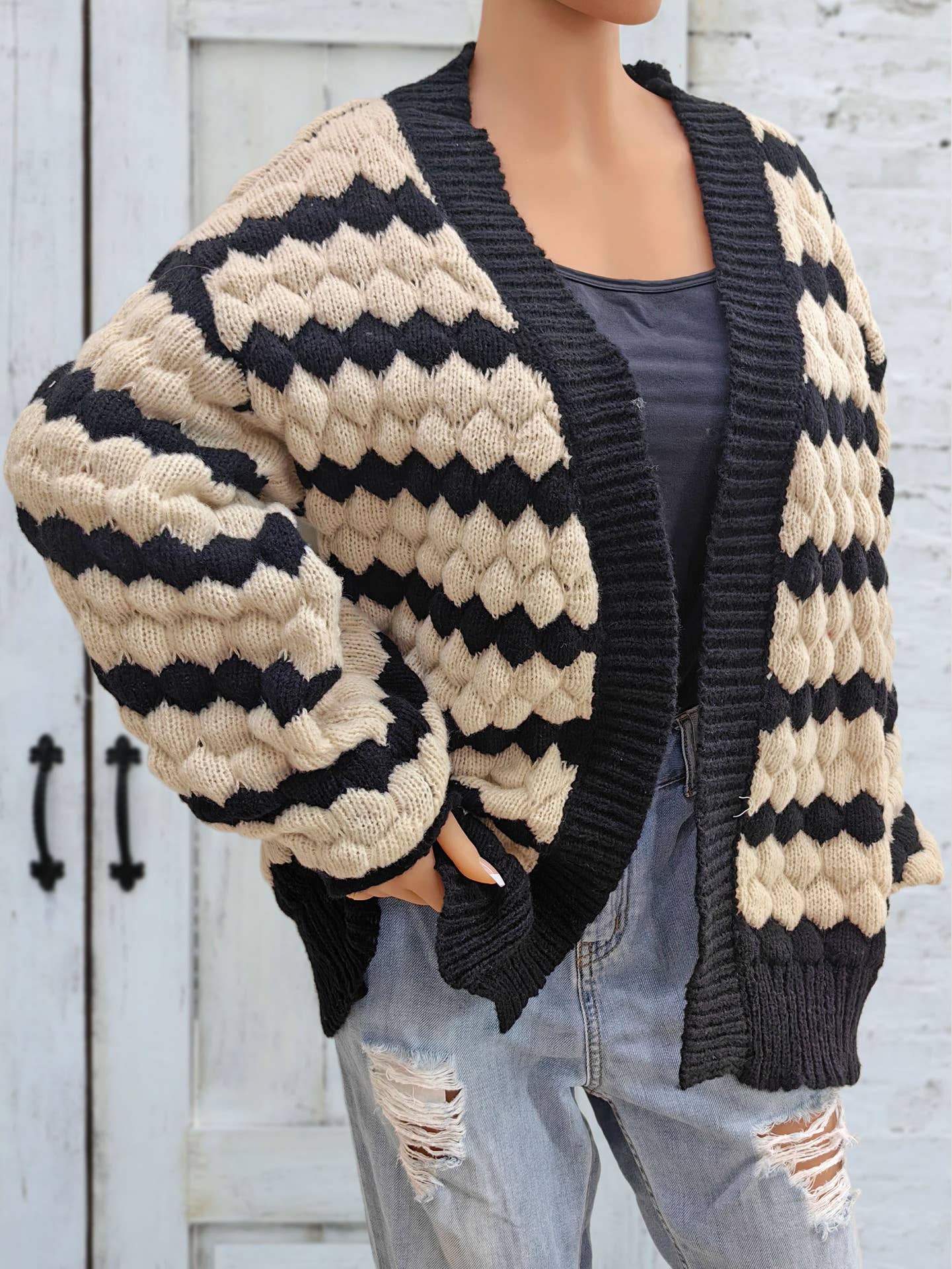 THREE-DIMENSIONAL STRIPED SWEATER CARDIGAN