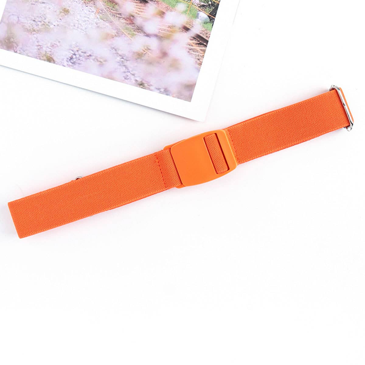 SOLID WOVEN BUCKLELESS ELASTIC WAISTBAND_CWABE0674