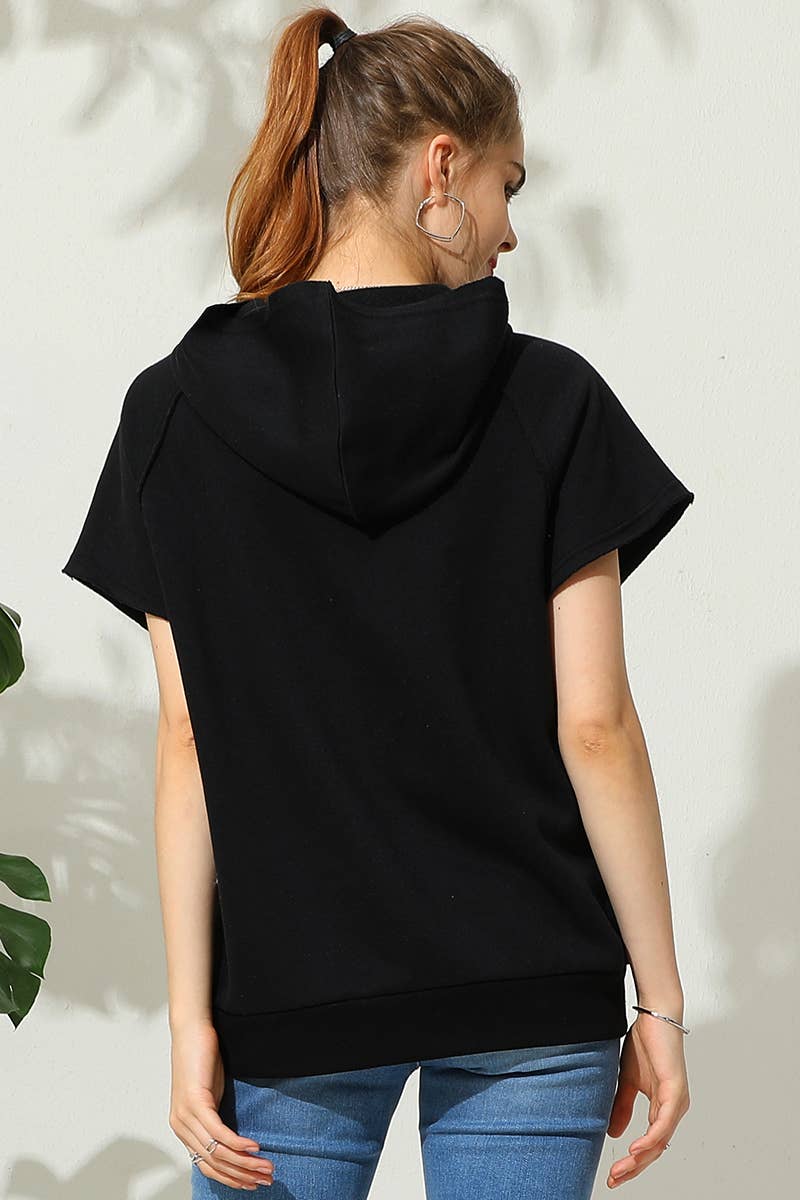 SOLID COLOR SHORT SLEEVED HOODIE_CWOHOS009