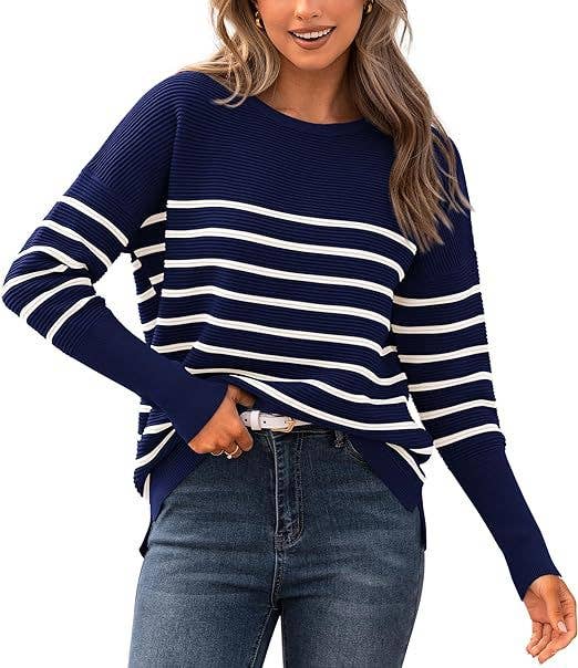 SOLID COLOR SWEATER WITH STRIPED CREW NECK