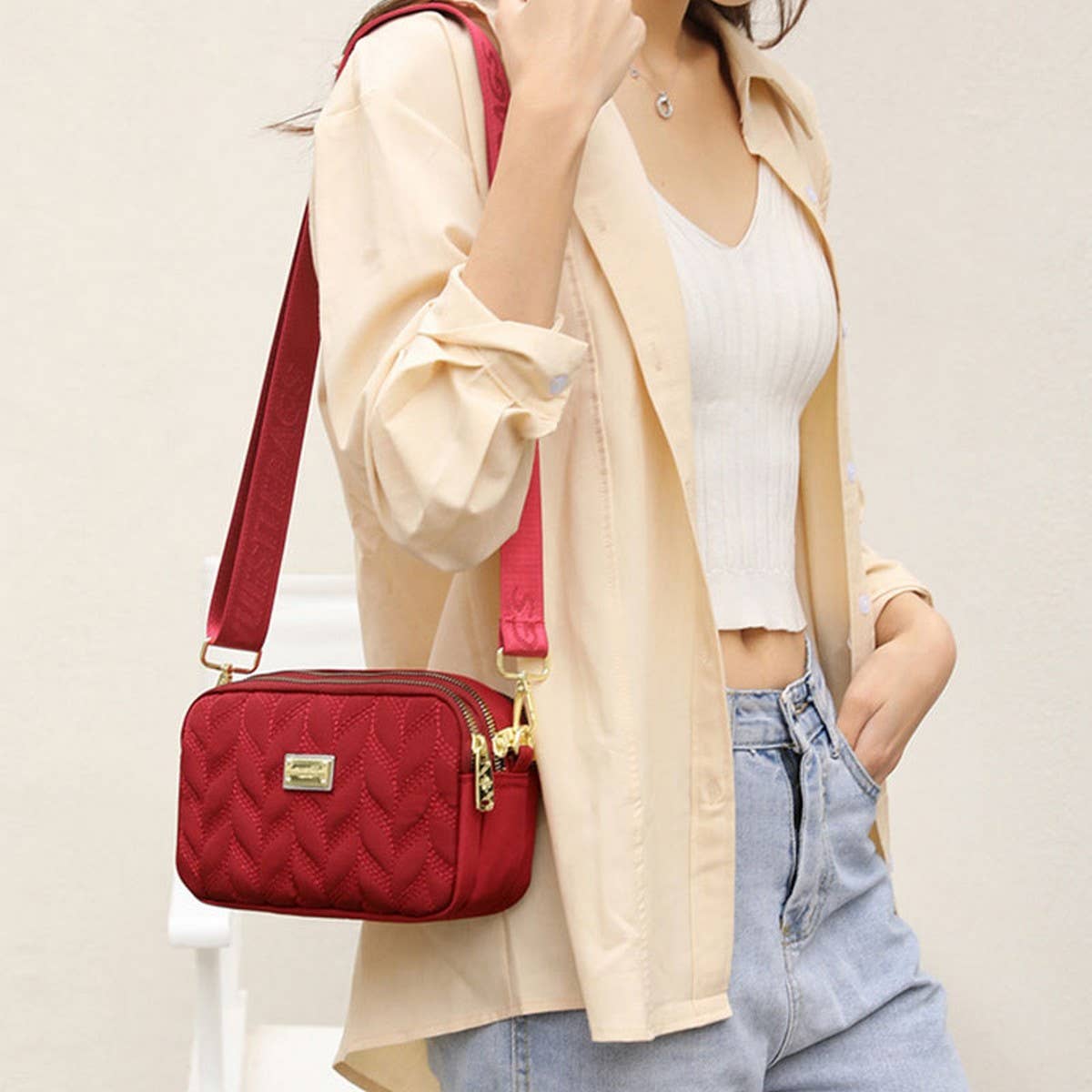 FASHIONABLE NYLON CLOTH SHOULDER MESSENGER BAG_CWAB3515