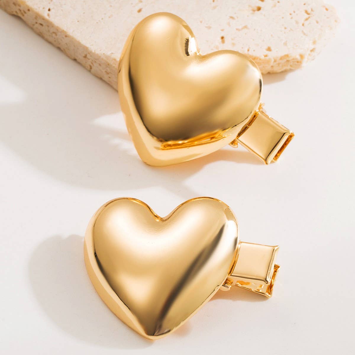 Metal Heart Flower Hair Clip ? Elegant & Minimal