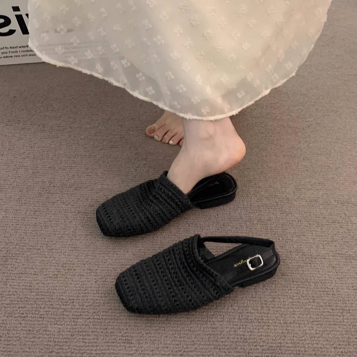 Boho Woven Closed Toe Holiday Slingback Flats_CWSHF0150