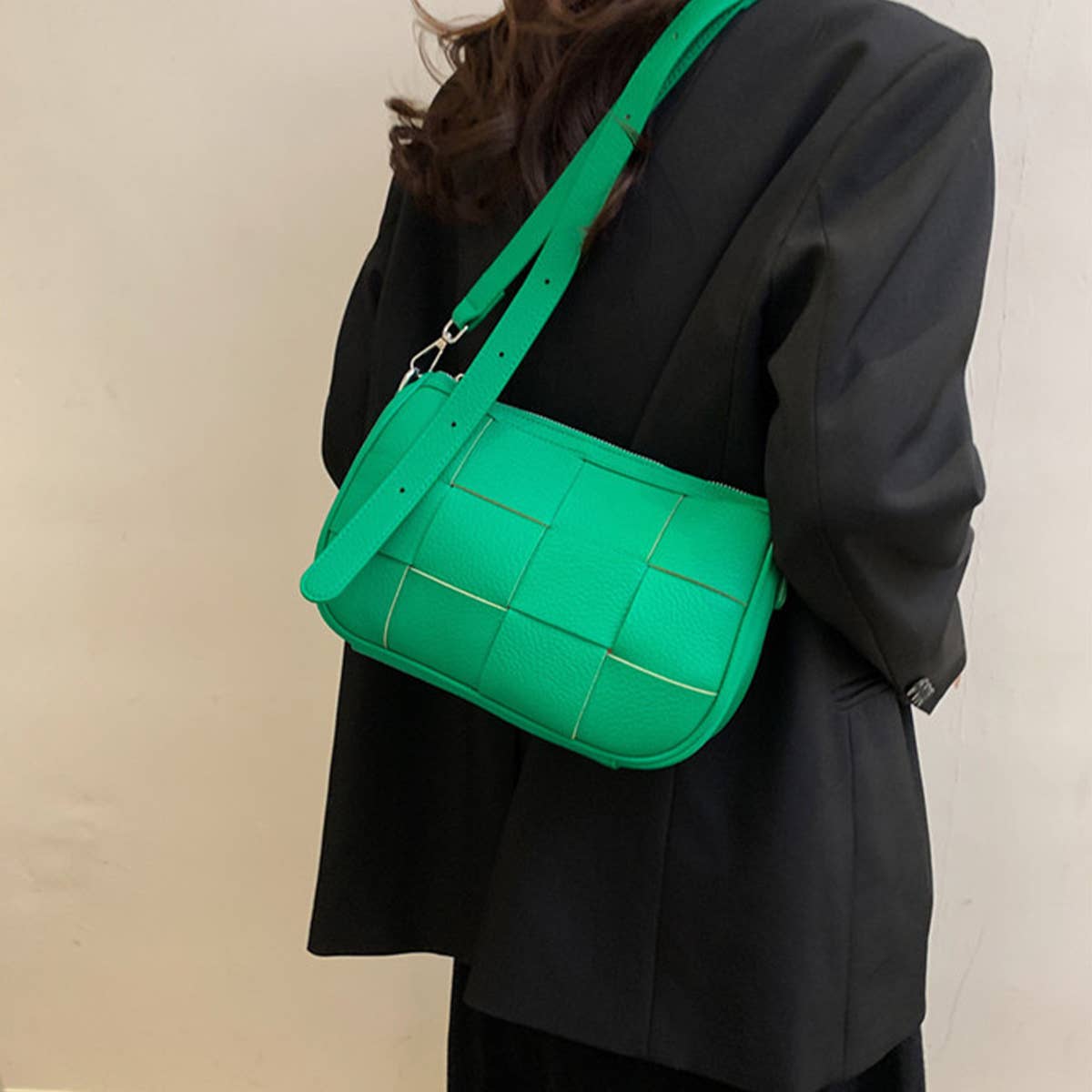FASHION COLOR MATCHING PORTABLE UNDERARM BAG_CWAB2686